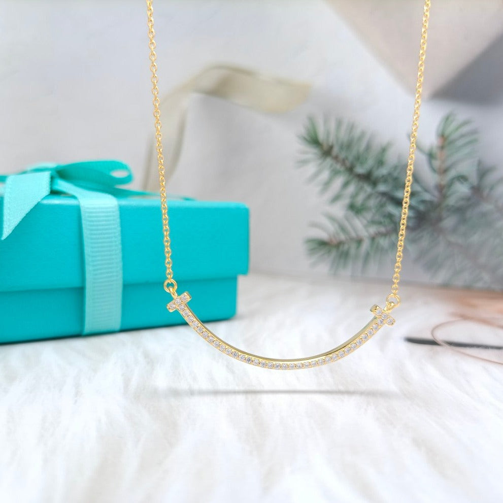 [Renovia Jewelry]BIG SMILE PEDANT DIAMOND NECKLACE