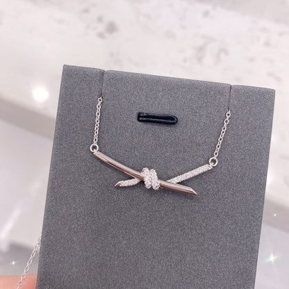 [Renovia Jewelry]KNOT NECKLACE DIAMONDS