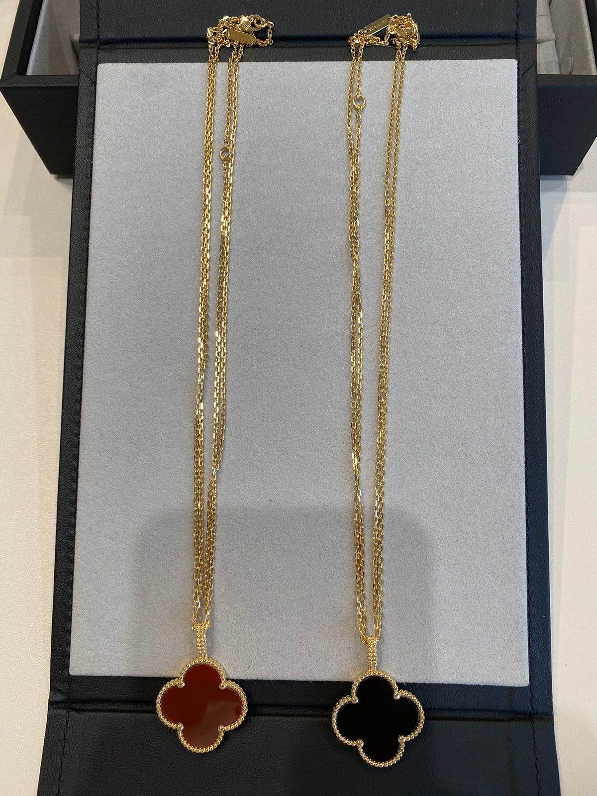 [Renovia Jewelry]CLOVER 25MM NECKLACE GOLD CARNELIAN