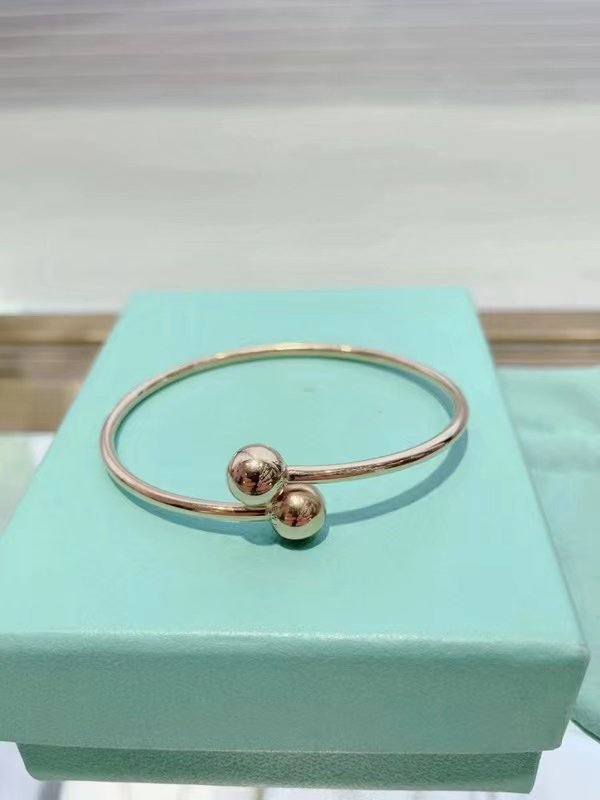 [Renovia Jewelry]CITY HARDWEAR BALL BYPASS BRACELET