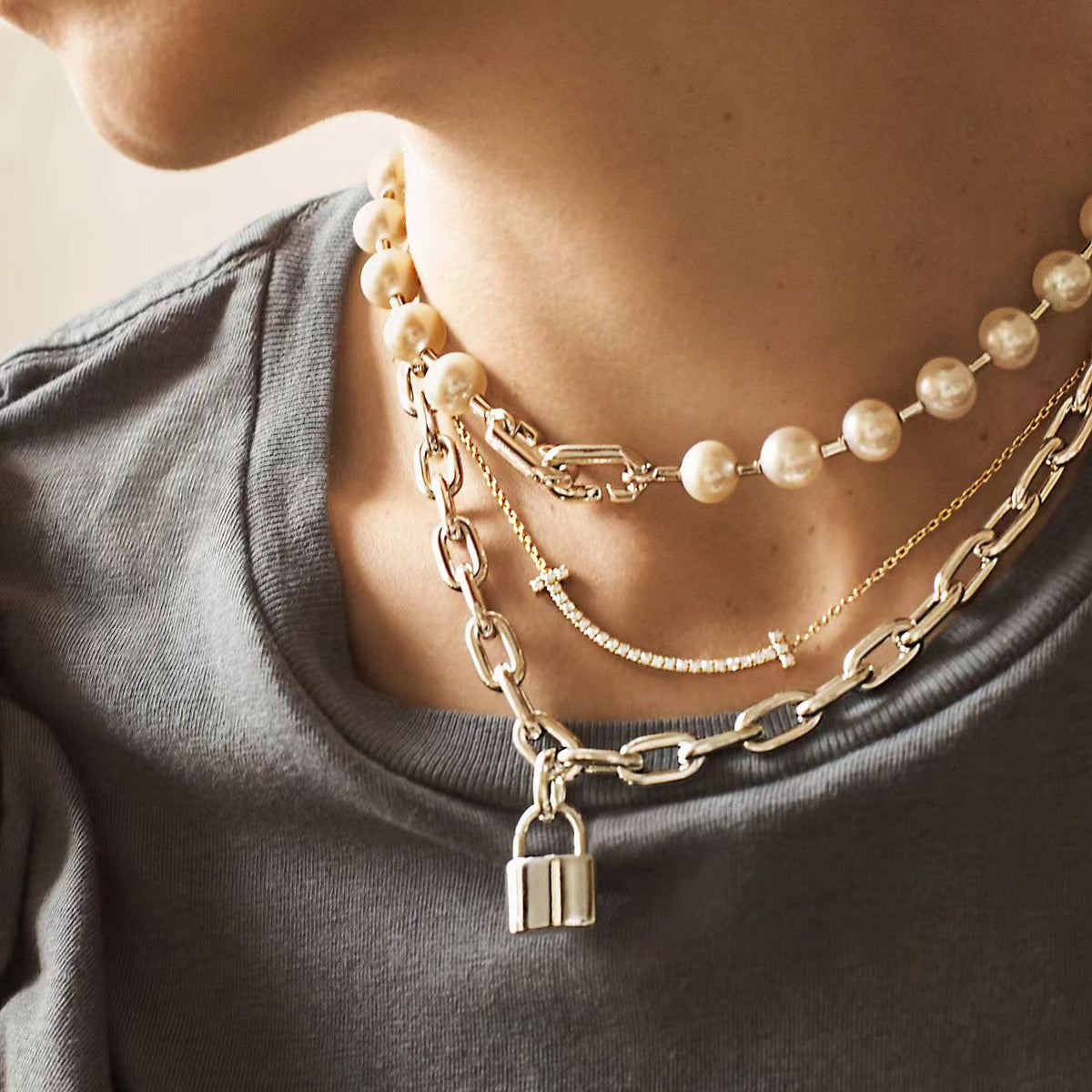 [Renovia Jewelry]HARDWEAR PEARL WRAP NECKLACE