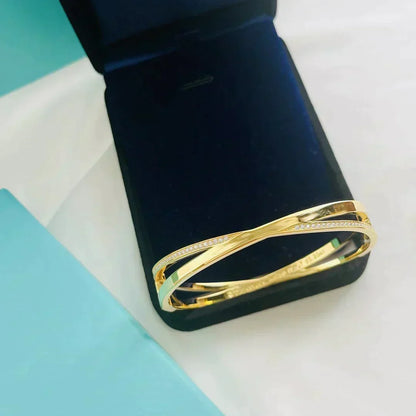 [Renovia Jewelry]NARROW HINGED BANGLEIN WITH DIAMONDS SMALL