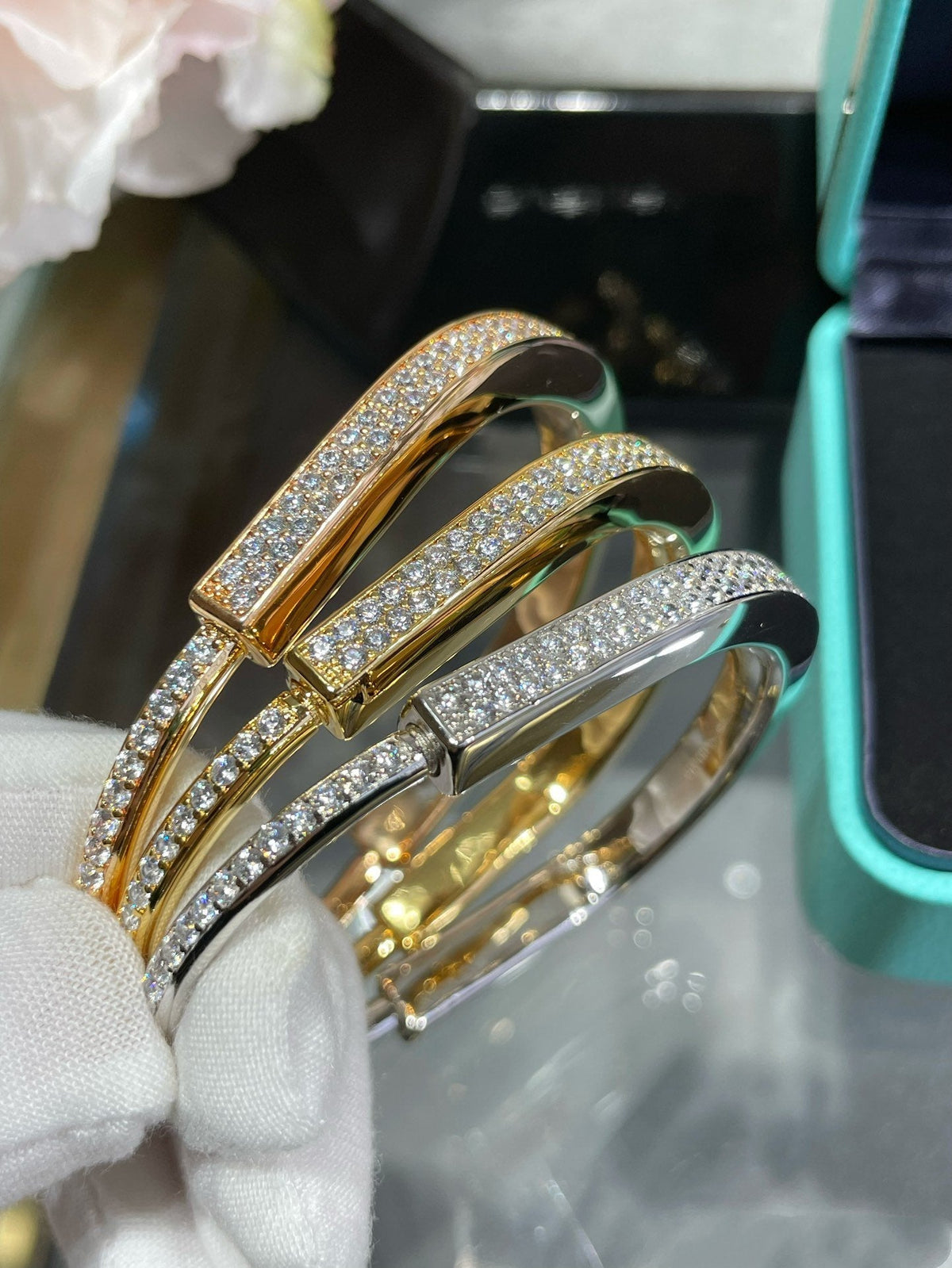 [Renovia Jewelry]LOCK BRACELET DIAMOND PAVED