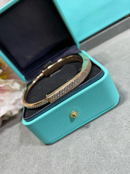 [Renovia Jewelry]LOCK BRACELET DIAMOND PAVED