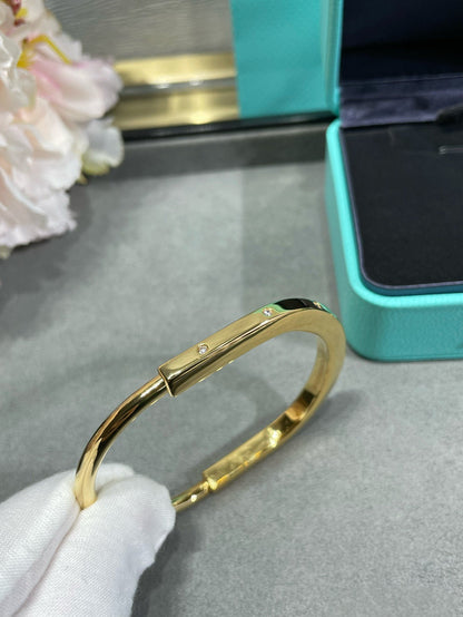 [Renovia Jewelry]LOCK BRACELET 8 DIAMOND