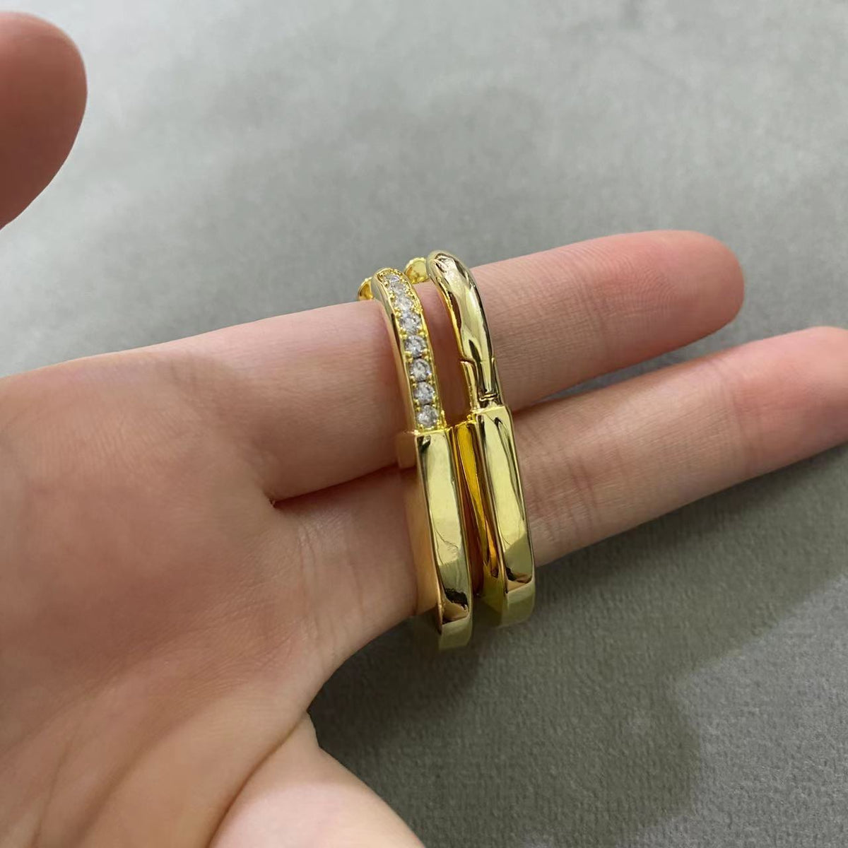[Renovia Jewelry]LOCK MEDIUM DIAMNOND EARRINGS