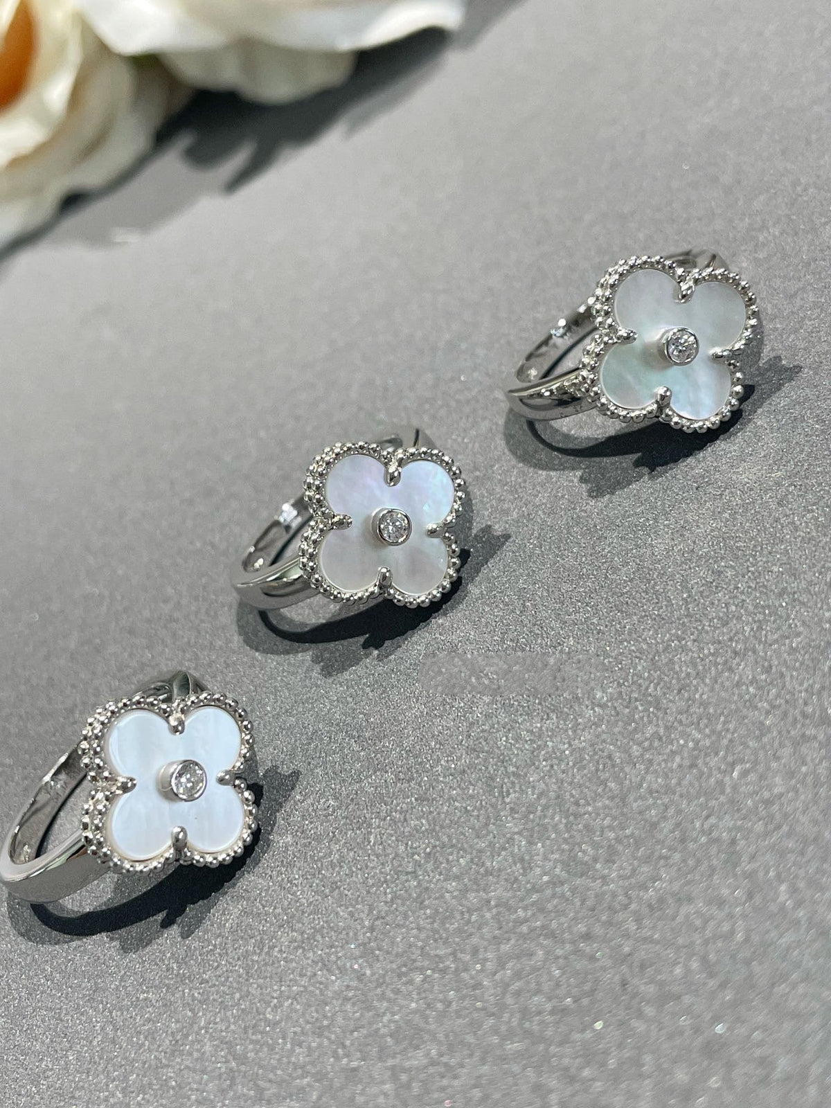 [Renovia Jewelry]CLOVER SILVER MOP DIAMOND RING