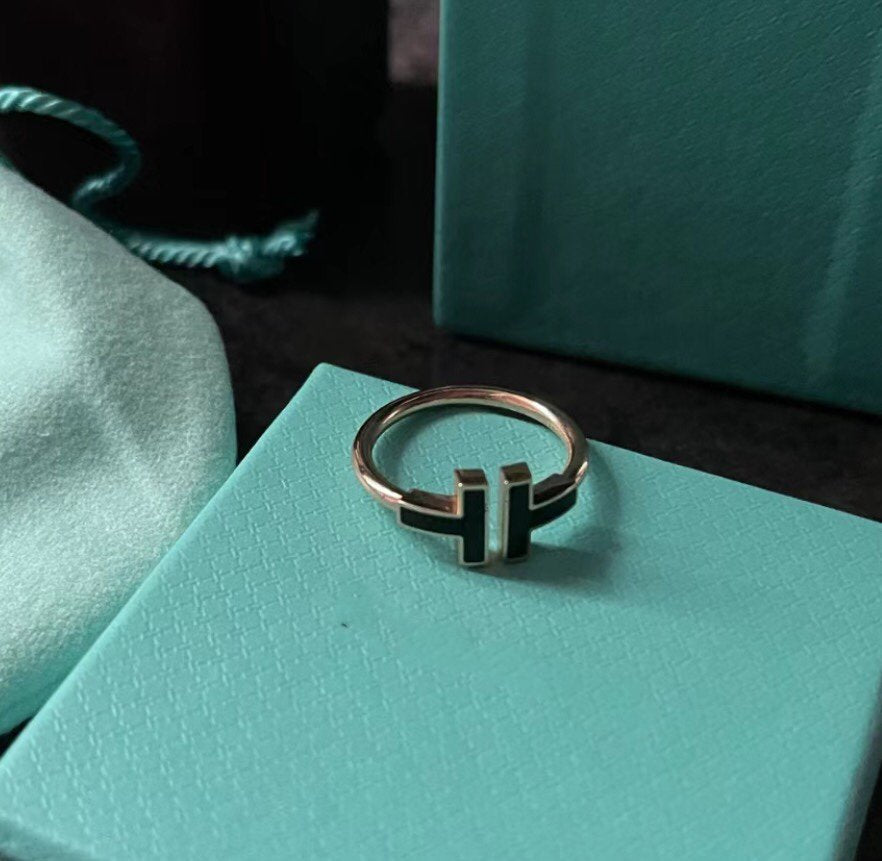 [Renovia Jewelry]T SMALL ONYX PINK GOLD RING