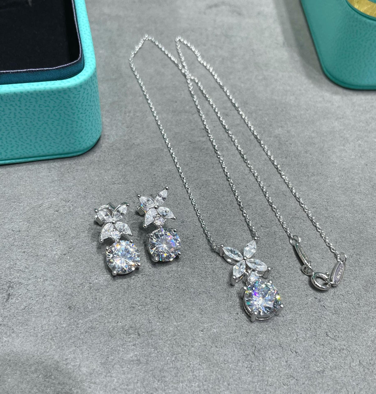 [Renovia Jewelry]VICTORIA PENDANT SILVER DIAMOND NECKLACE