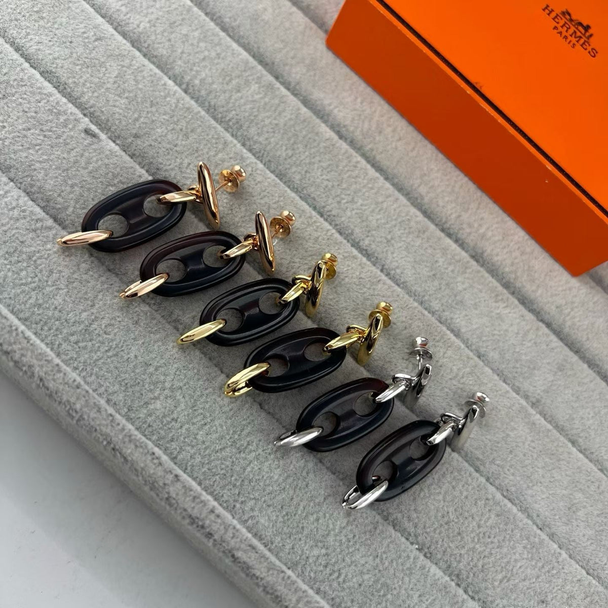 [Renovia Jewelry]BROWN PIG NOSE EARRINGS