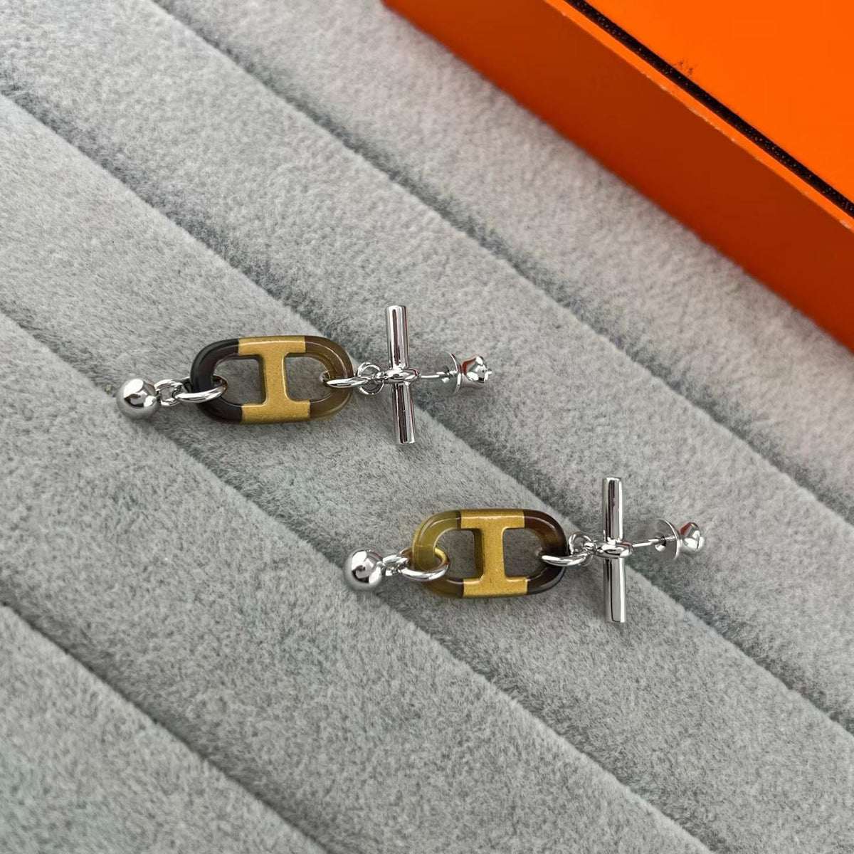 [Renovia Jewelry]H PIG NOSE EARRINGS