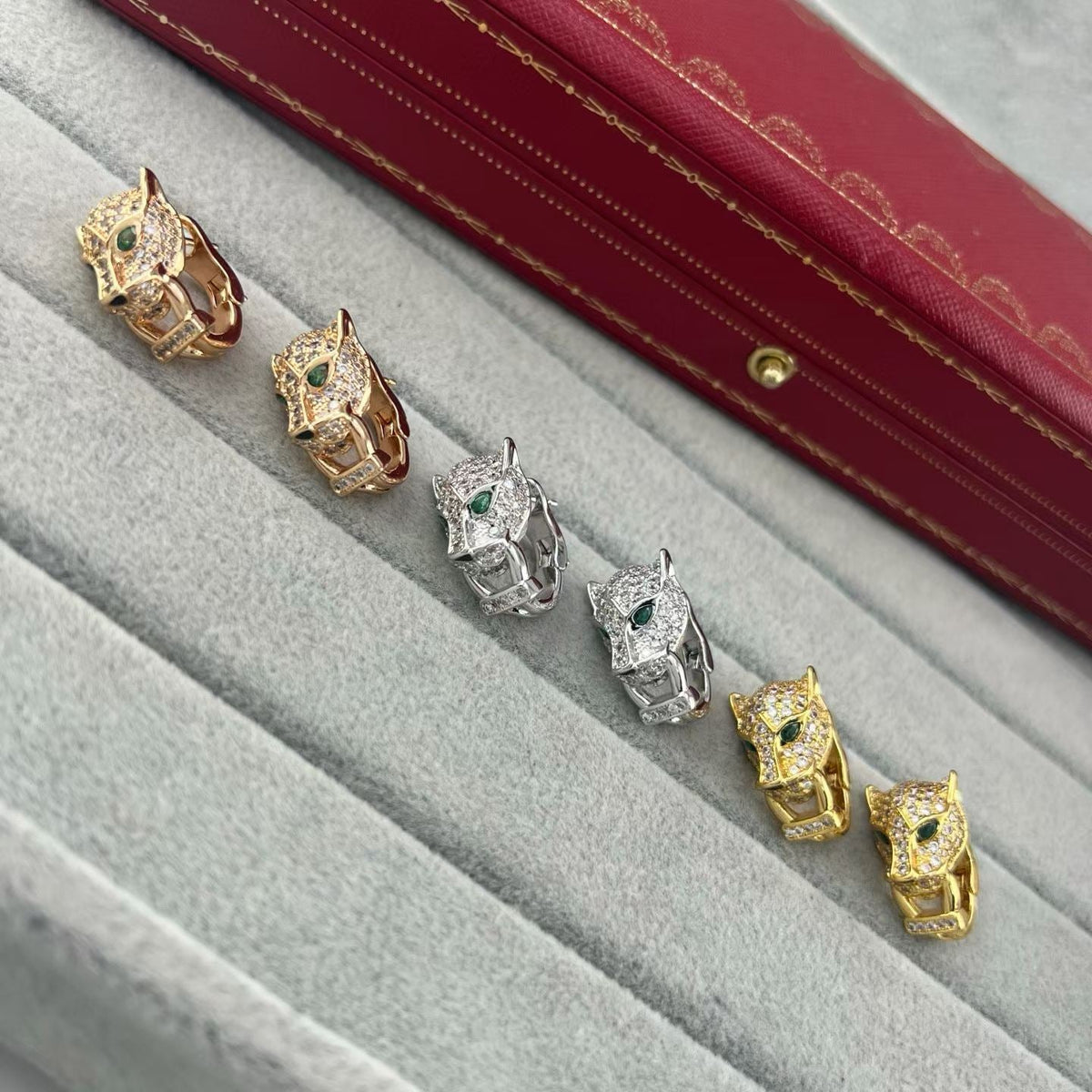 [Renovia Jewelry]FULL PAVE LEOPARD HEAD EAR CUFFS