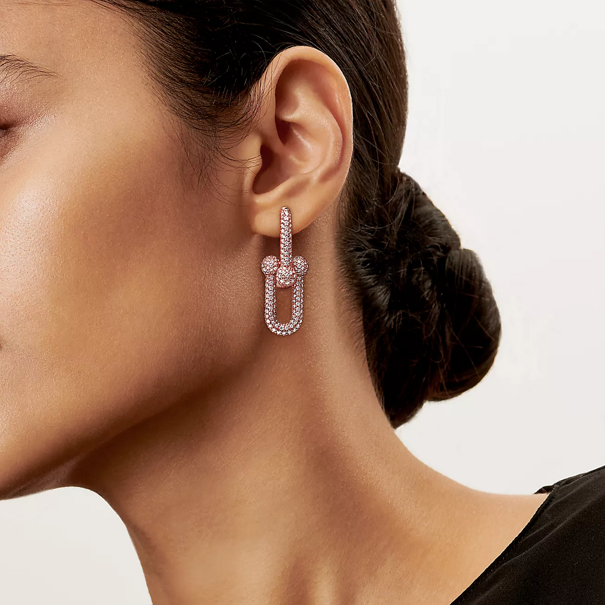 [Renovia Jewelry]LARGE LINK EARRINGS PINK GOLD WITH PAVED DIAMONDS
