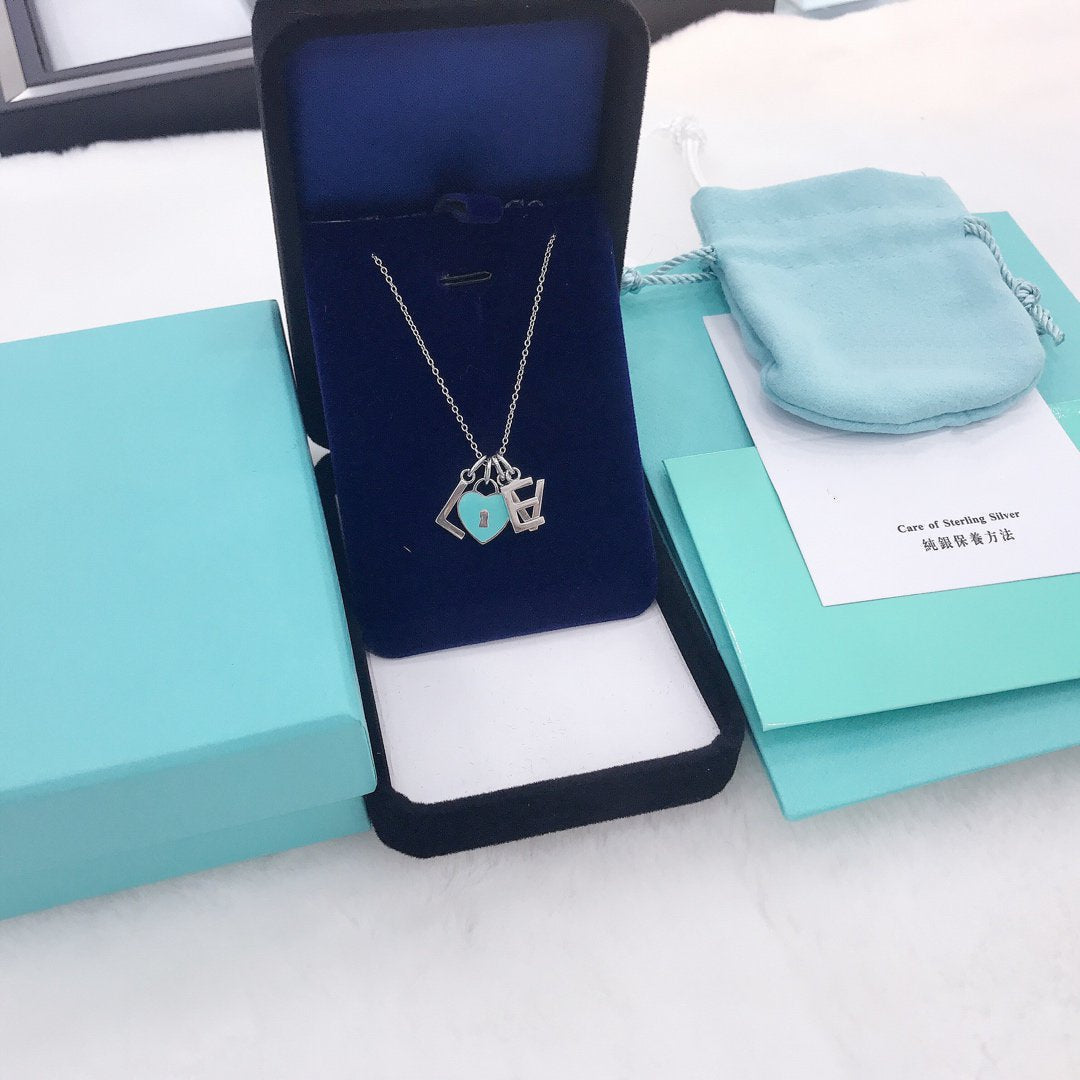 [Renovia Jewelry]COLLAR LOVE PLATA NECKLACE