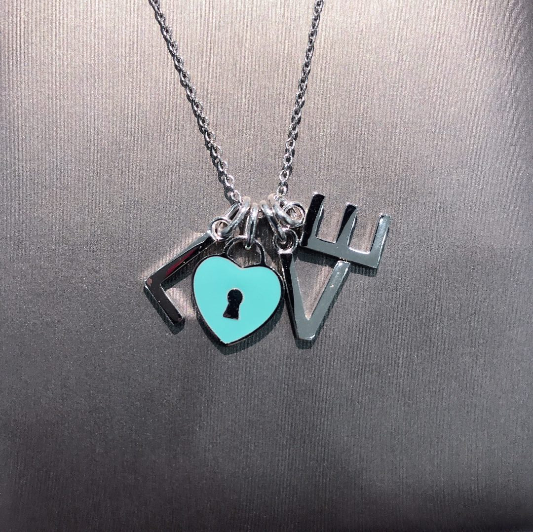 [Renovia Jewelry]COLLAR LOVE PLATA NECKLACE