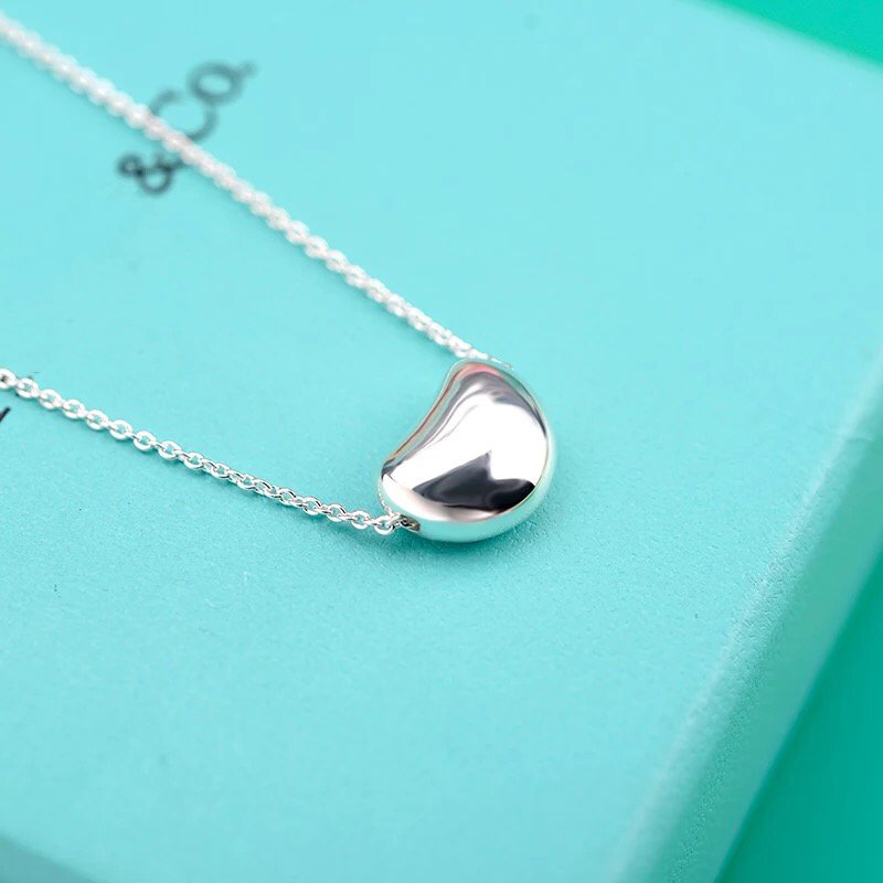 [Renovia Jewelry]VINTAGE BEAN NECKLACE