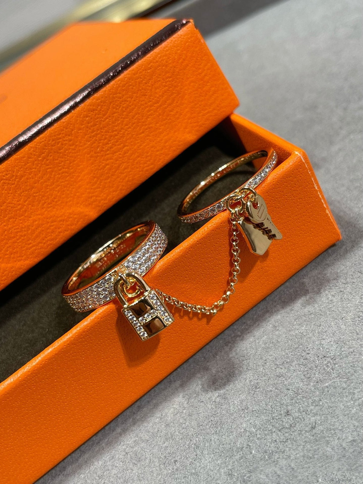 [Renovia Jewelry]HM KELLY CLOCHETTE DOUBLE RING IN  WITH DIAMONDS