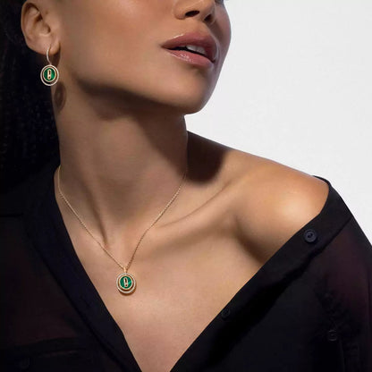 [Renovia Jewelry]Lucky Move Diamond Necklace in Rose Gold and White Mother-of-Pearl