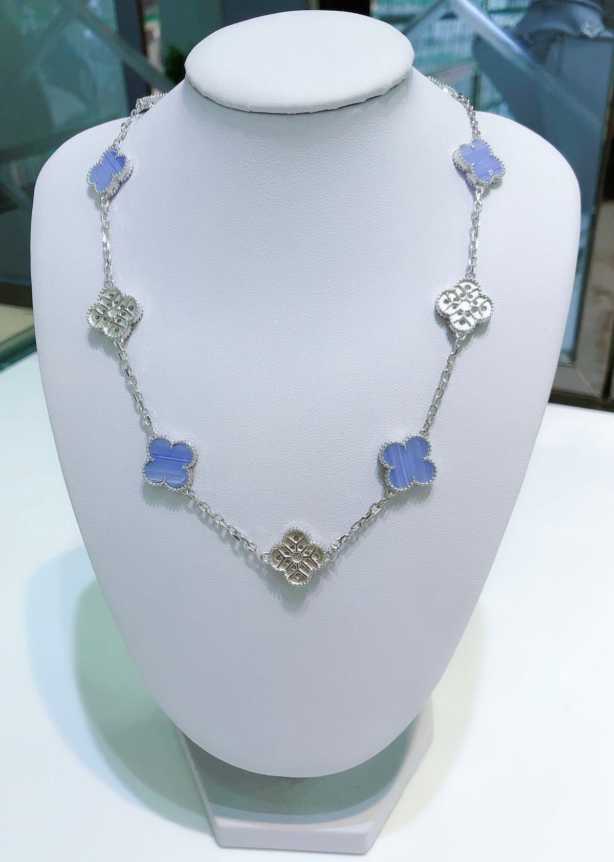 [Renovia Jewelry]CLOVER 10 MOTIFS CHALCEDONY DIAMONDS SILVER NECKLACE